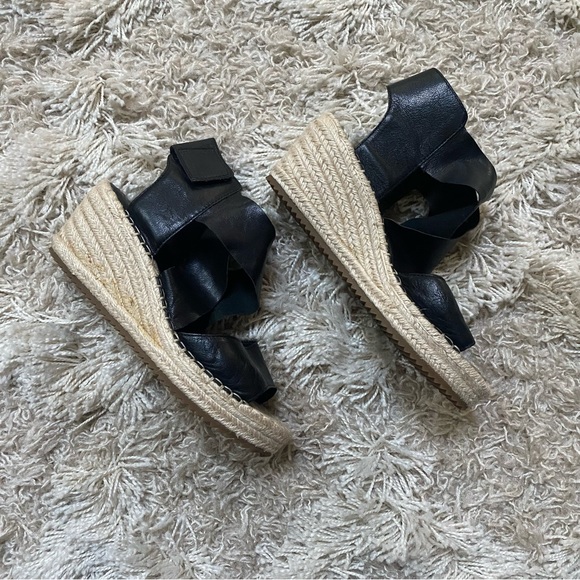 Eileen Fisher Willow Espadrille Wedge Sandals Tumbled Leather Black Size 7 - Picture 3 of 9
